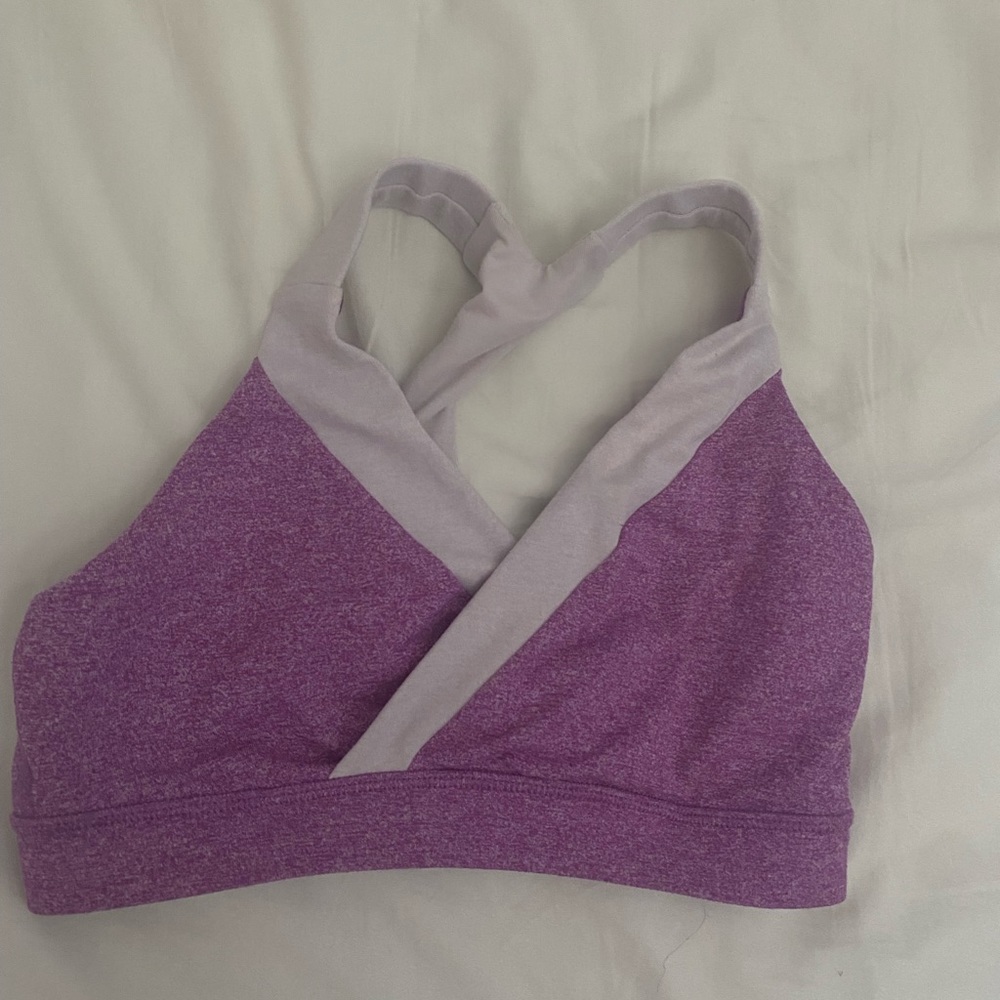 lululemon sports bra